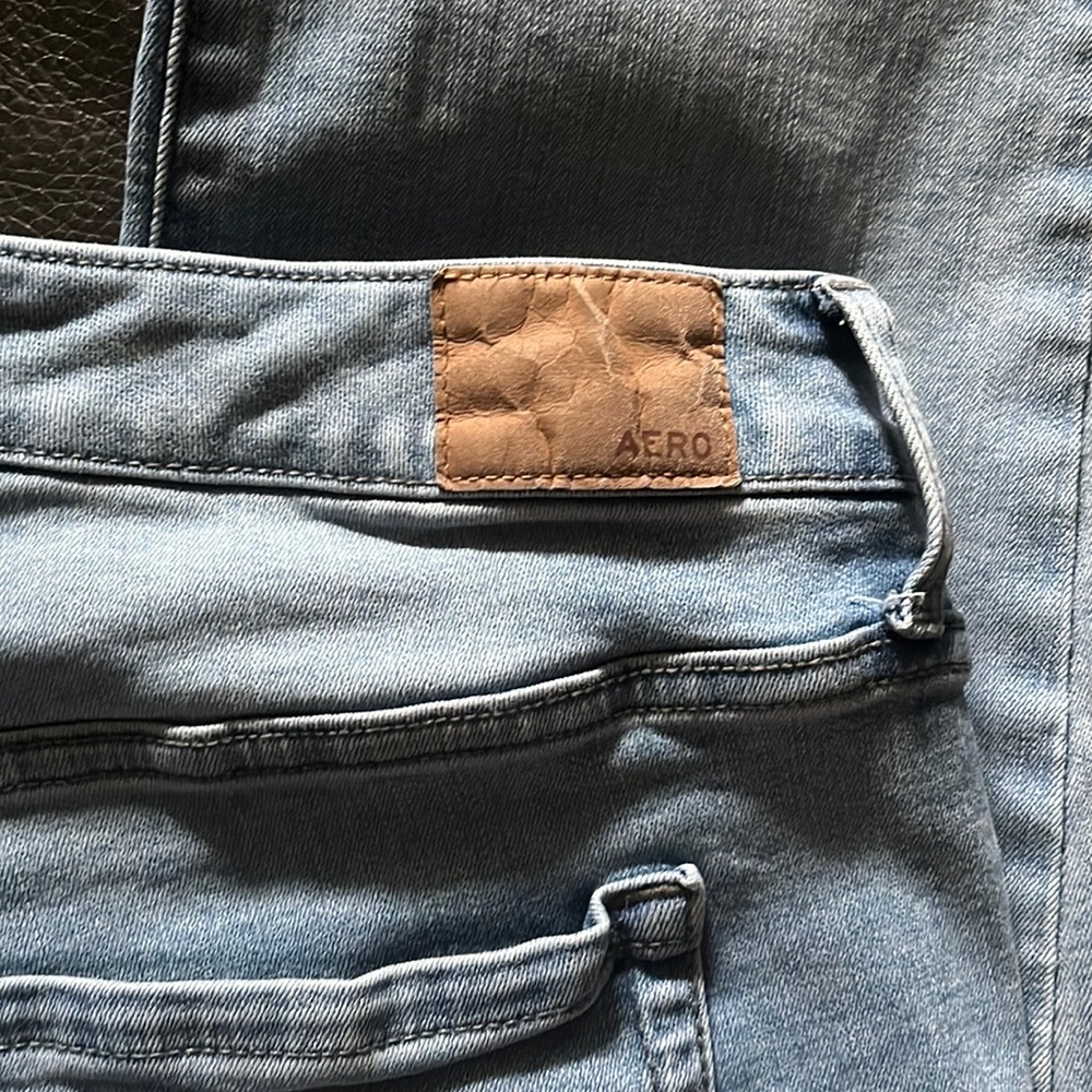 Aeropostale light wash - high rise jegging